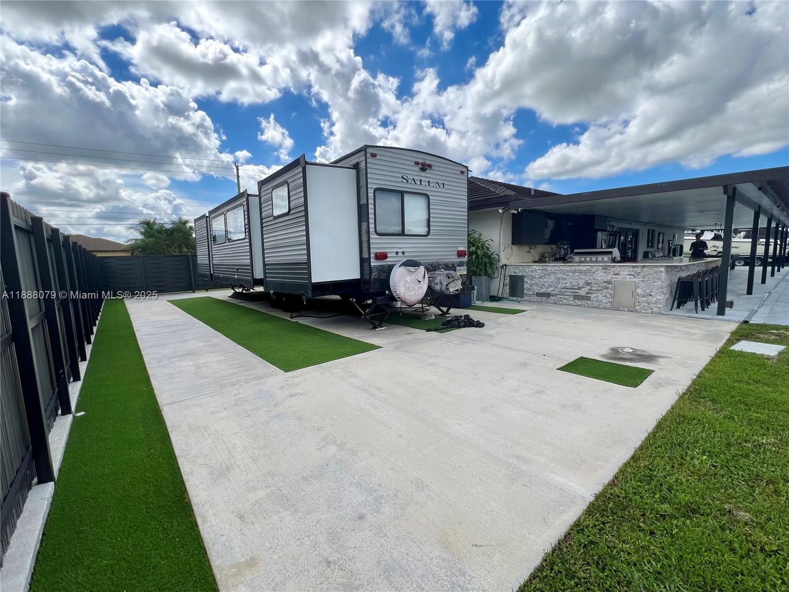 ZAMORA ESTATES - Residential