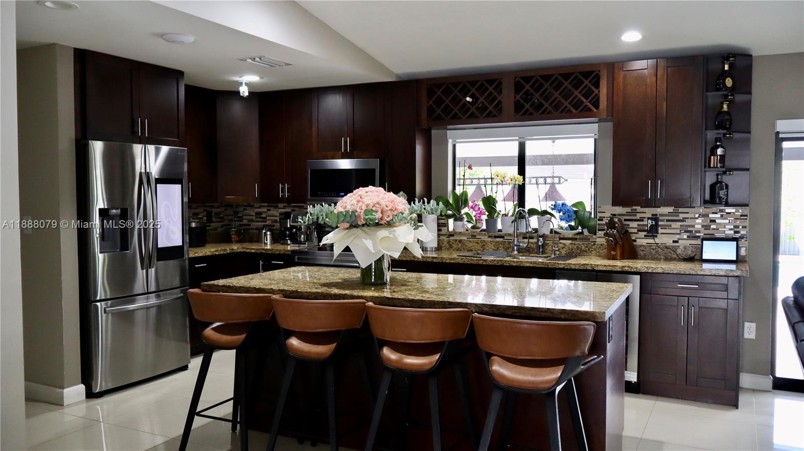 ZAMORA ESTATES - Residential