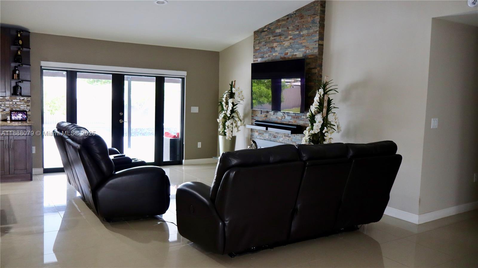 ZAMORA ESTATES - Residential