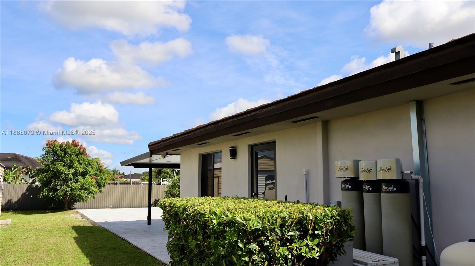 ZAMORA ESTATES - Residential