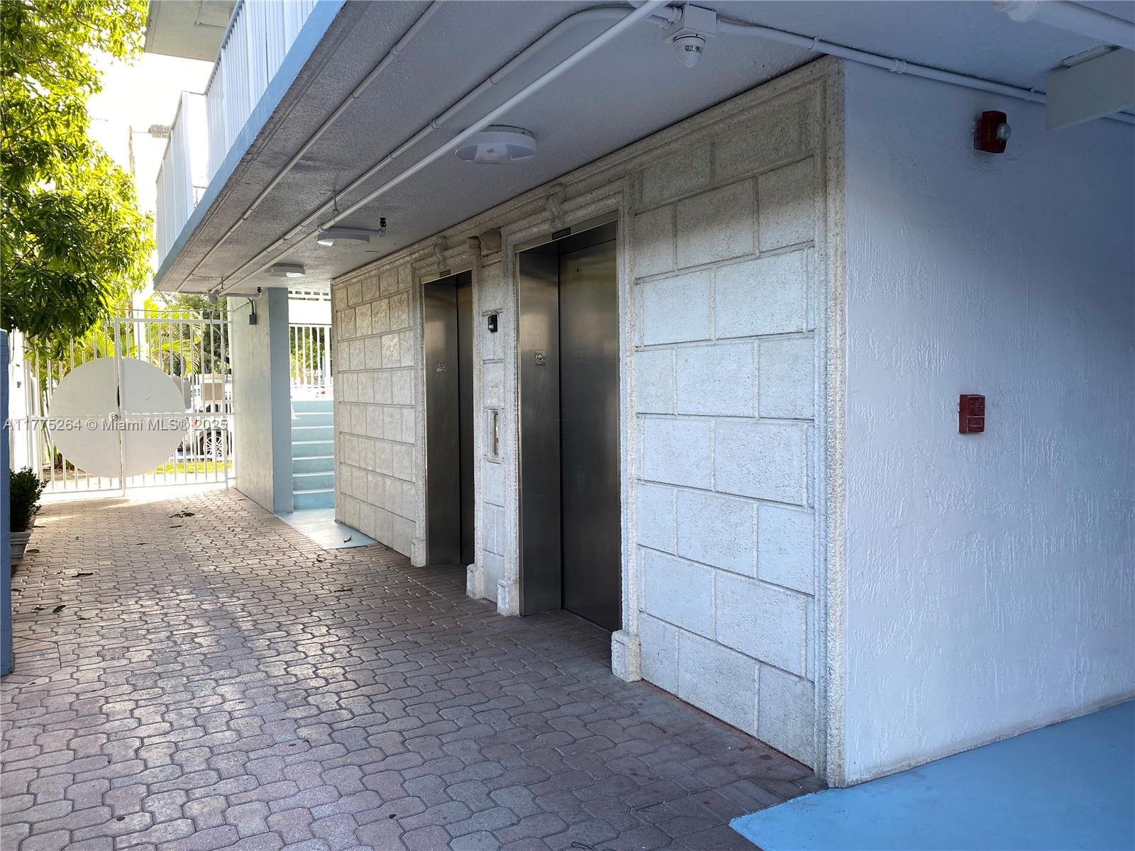 2575 SW 27th Ave 203