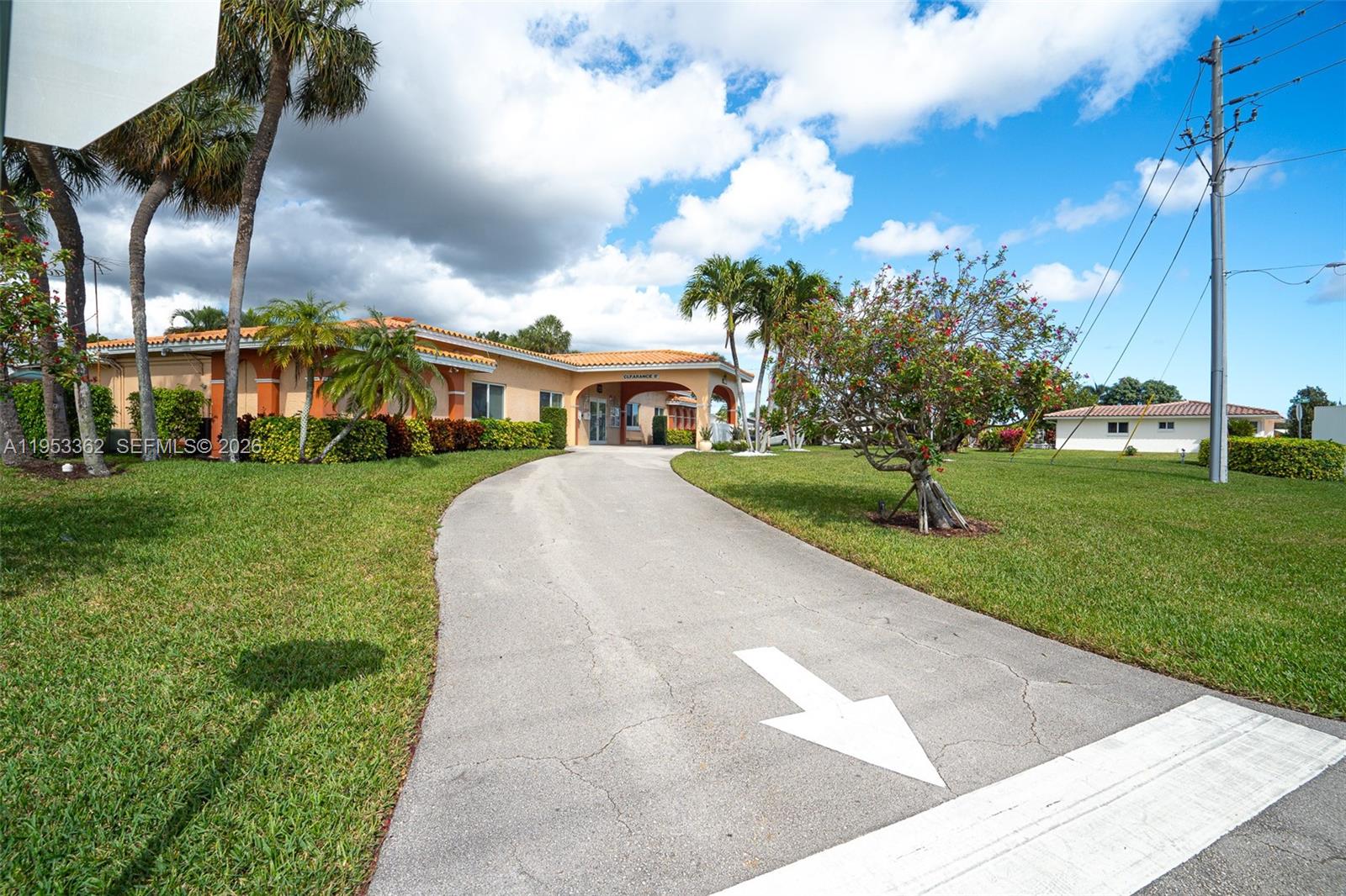 MAINLANDS OF TAMARAC LAKE - Residential