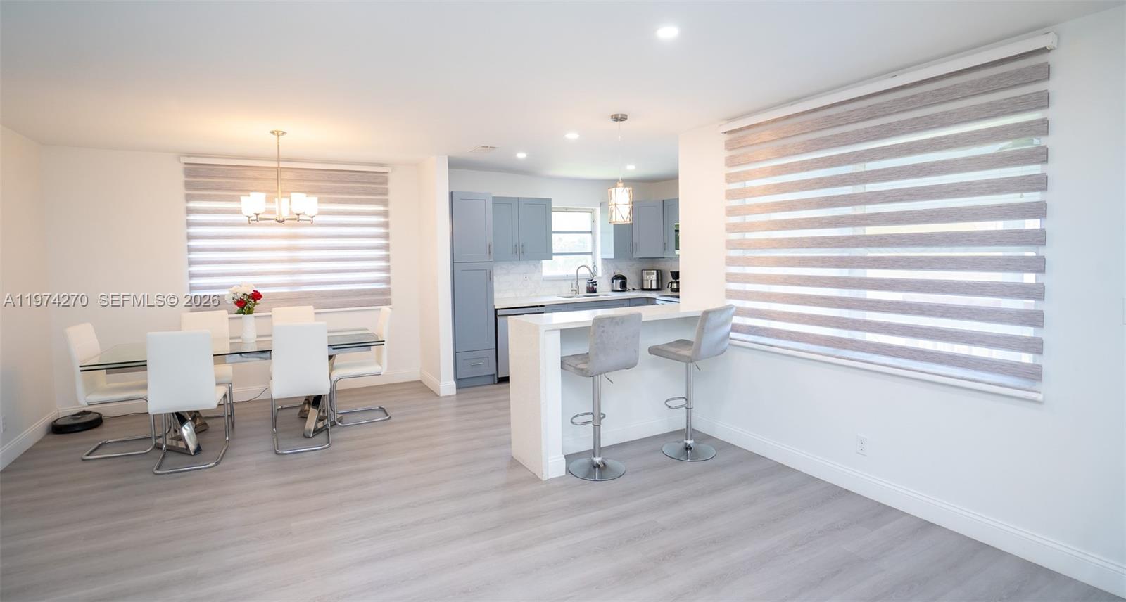 BEVERLY HILLS CONDO NUMBE - Residential