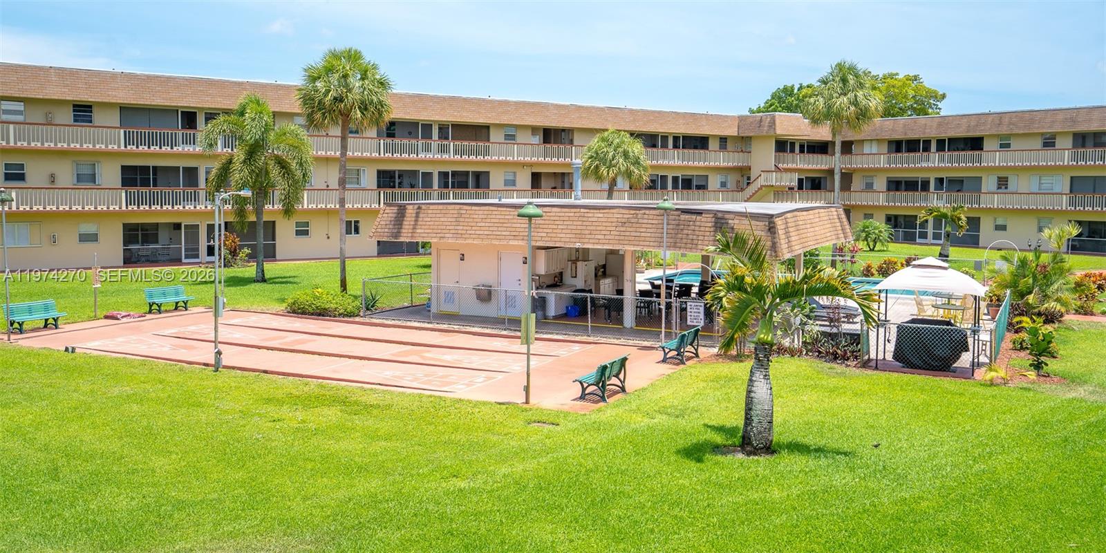 BEVERLY HILLS CONDO NUMBE - Residential