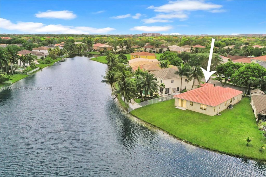 Photo of 12795 SW 22nd St, Miramar, FL 33027 (MLS # A11999357)