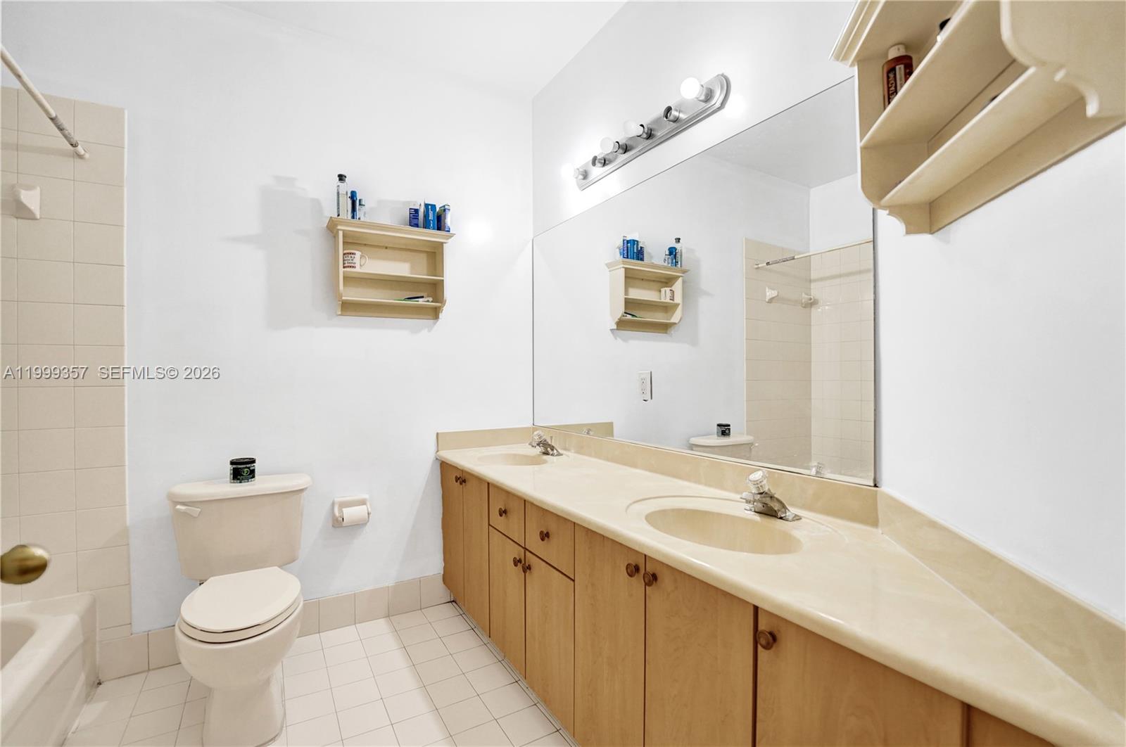 Pod 1 At Monarch Lakes - Residential