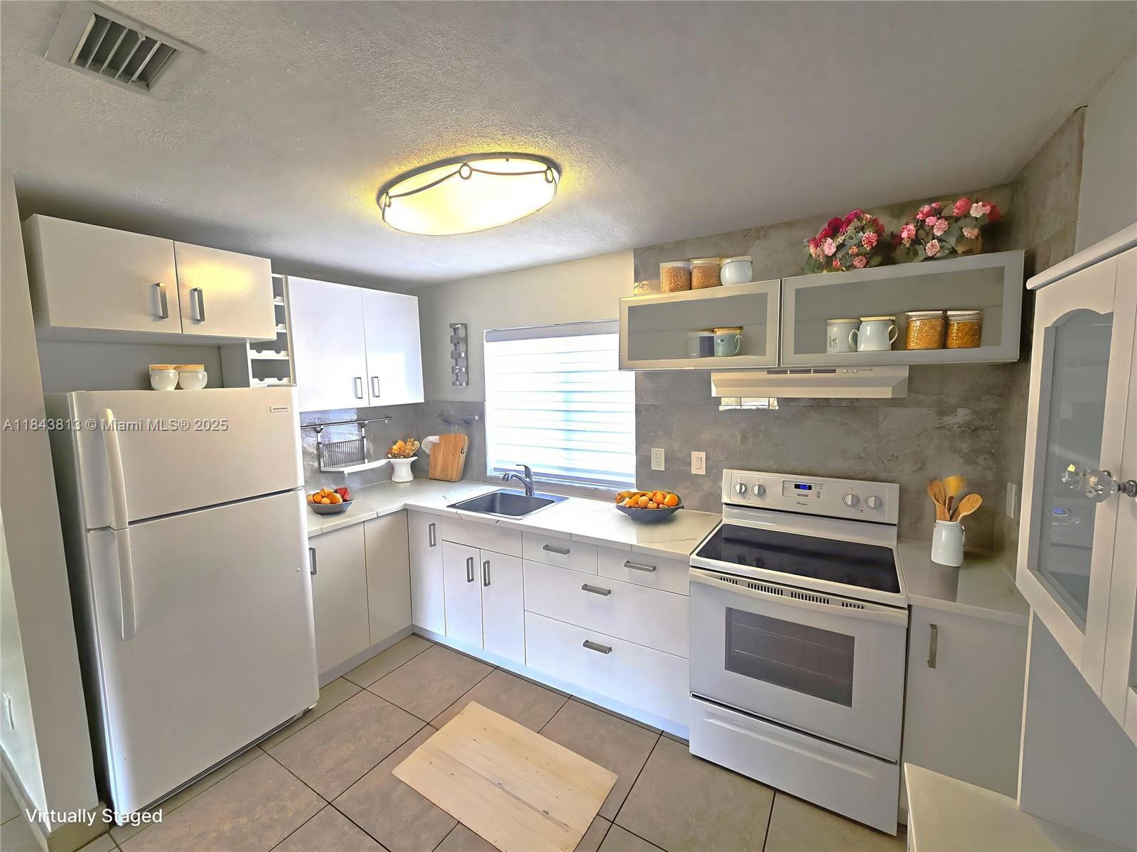 Products like this help you build wealth with a stable income in an area where property values grow over time and rental are hot. For a primary residence, you'll enjoy living in a clean, organized, and well-maintained area with constant surveillance, all with efficient management that keeps association dues low and financial in good shape. The area has plenty of visitor parking, a prime location with easy access to the expressway, supermarkets, restaurants, hospitals, etc. The unit features 2 bedrooms, 2 bathrooms, washer and dryer inside, 2 bathrooms with walk-in shower, tile floor, new A/C, remodeled kitchen, and California closet. Finance is available with only 5% down. Call listing agent direct for more info and a possible showing today. Make a call to become owner . Call now.
