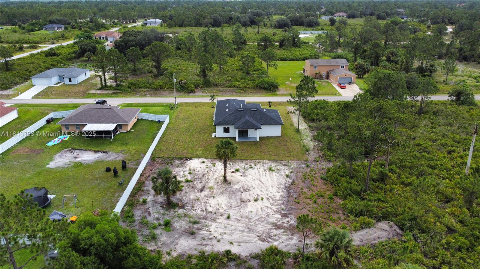 417 Leroy Ave