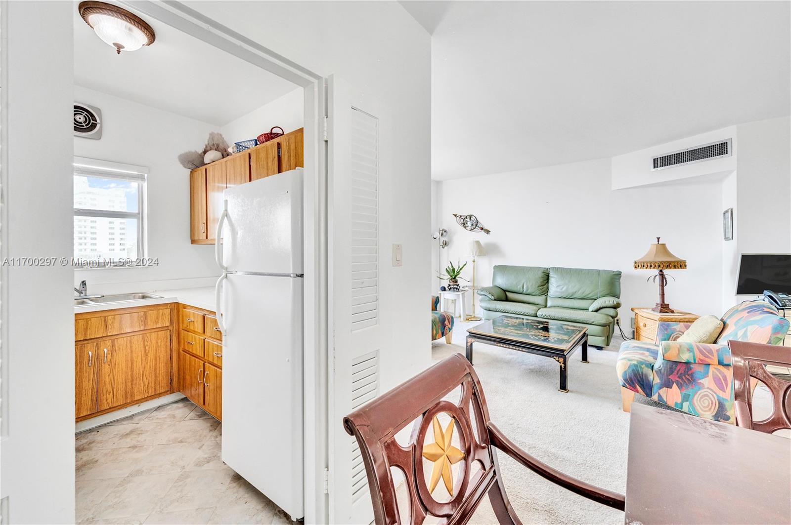 MIMOSA CONDO - Residential Lease