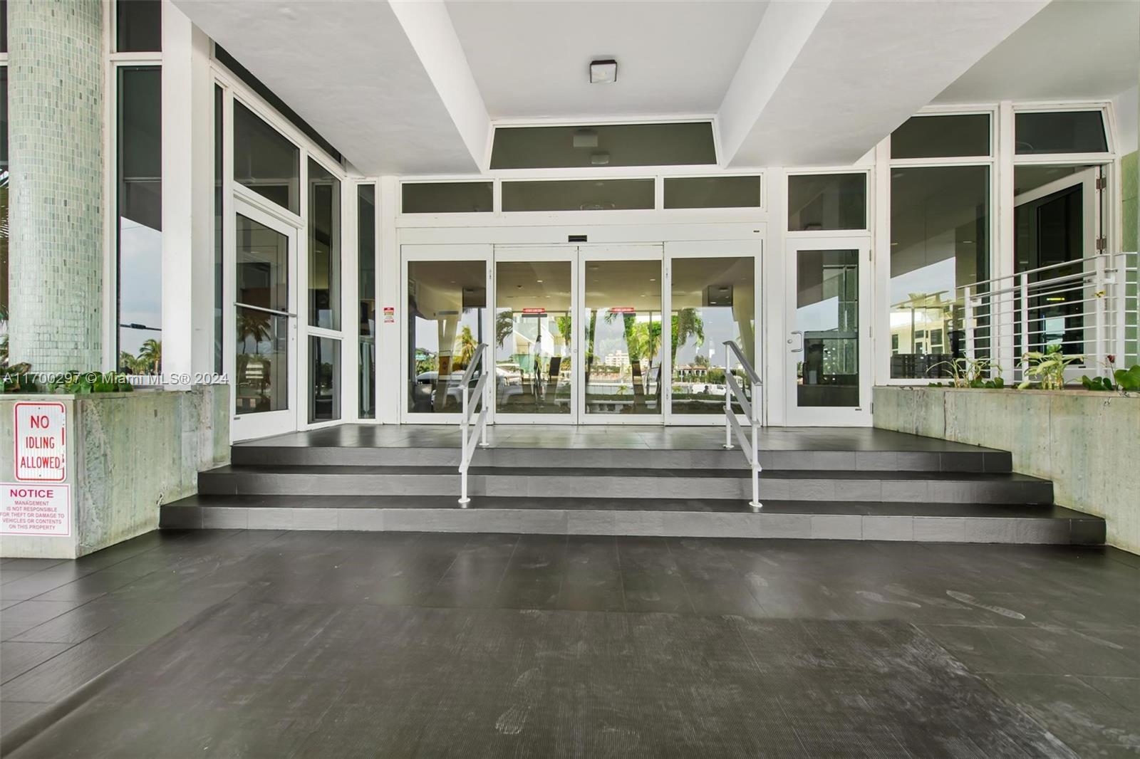 MIMOSA CONDO - Residential Lease