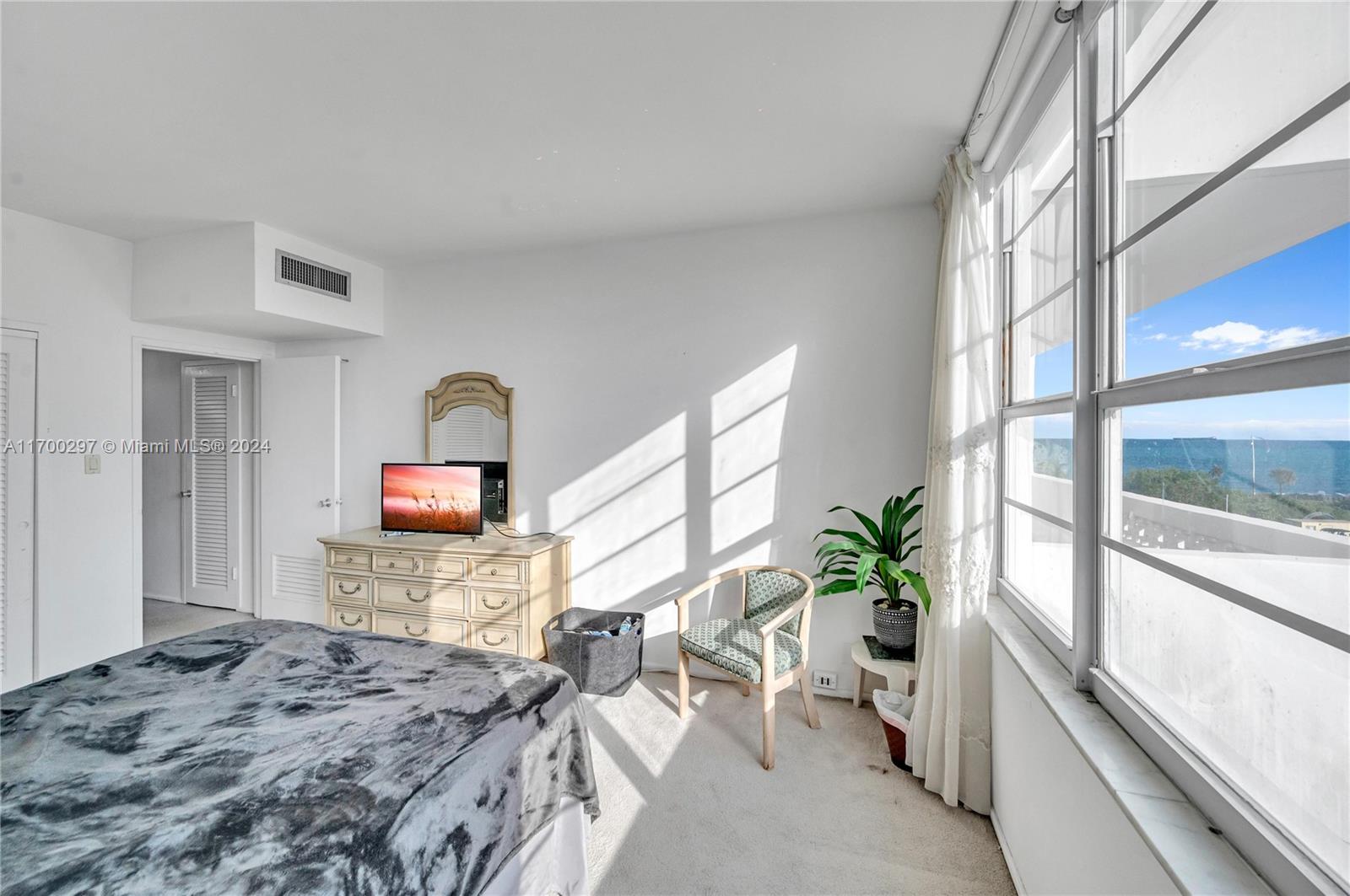 MIMOSA CONDO - Residential Lease