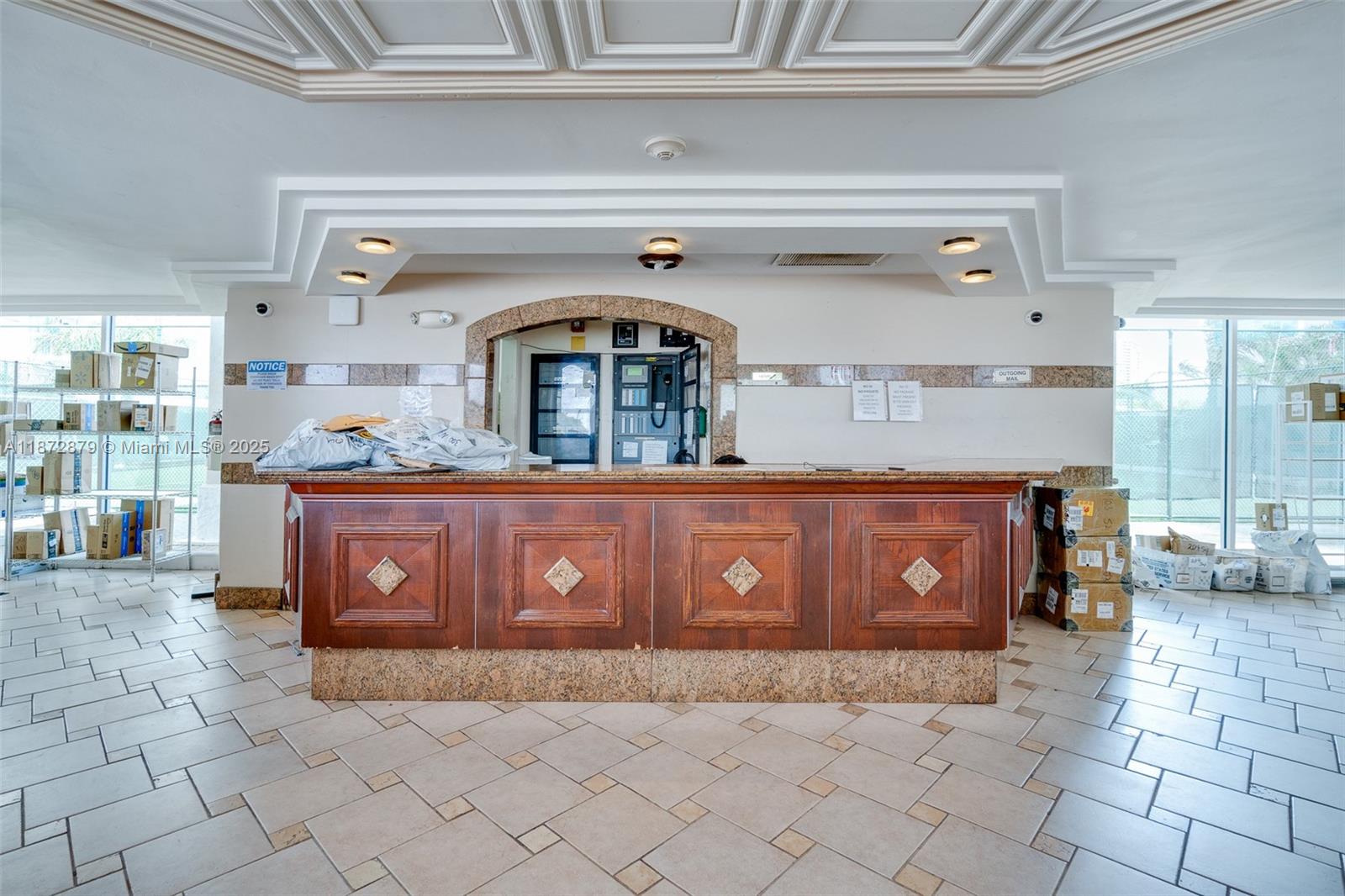 DEL PRADO - Residential