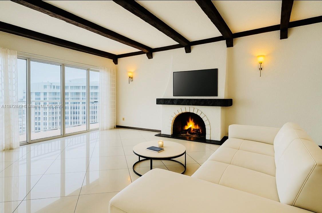 DEL PRADO - Residential