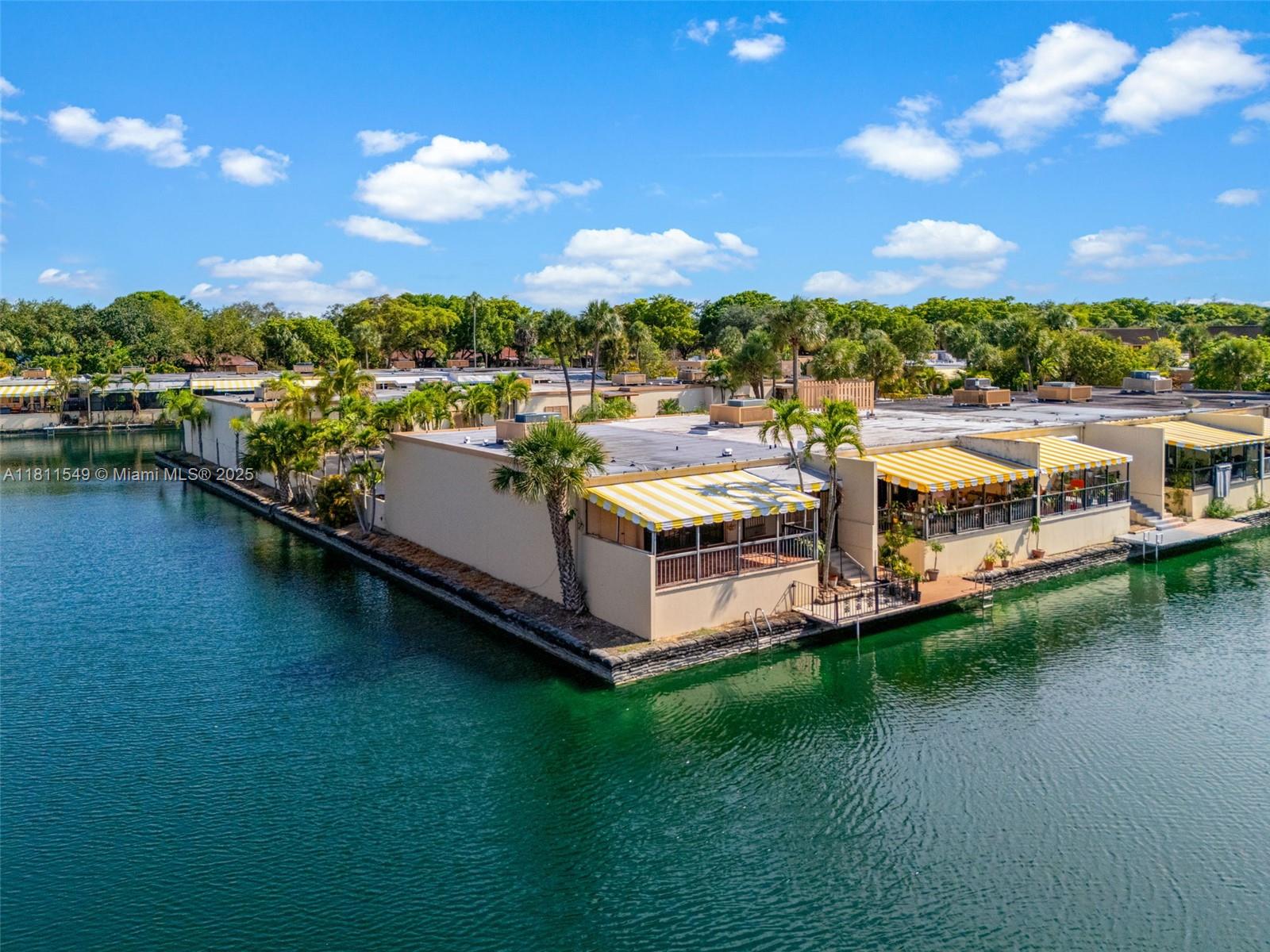 MIAMI LAKES LOCH LOMOND W - Residential