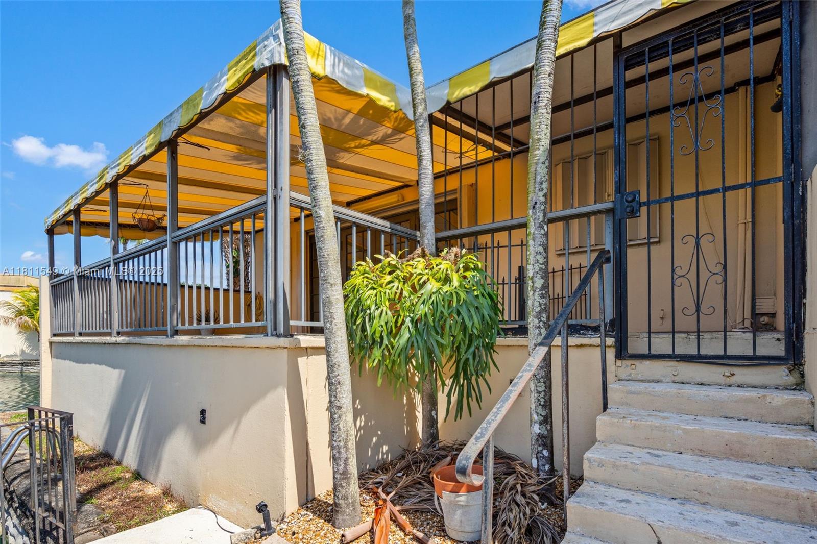 MIAMI LAKES LOCH LOMOND W - Residential