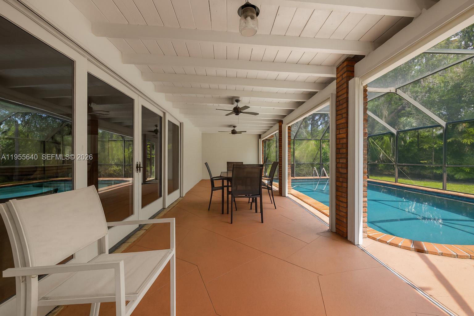 COUNTRY SQUIRE MNR SEC 4 - Residential