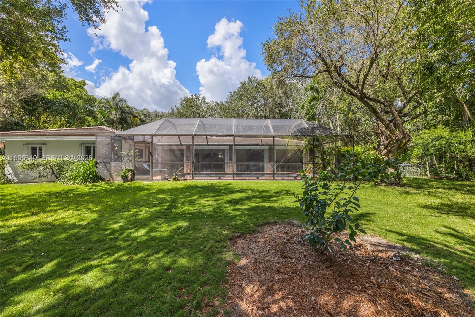 COUNTRY SQUIRE MNR SEC 4 - Residential