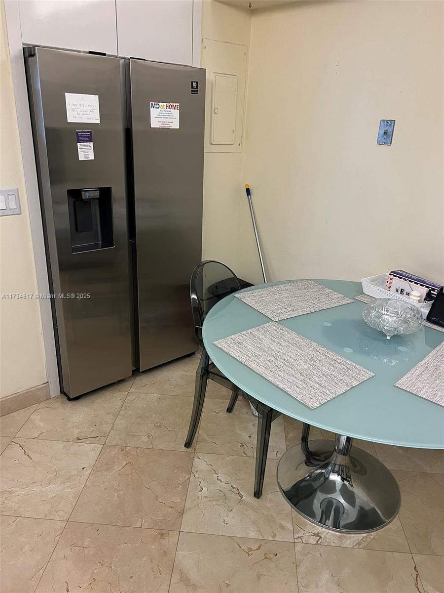 BALMORAL CONDO - Residential