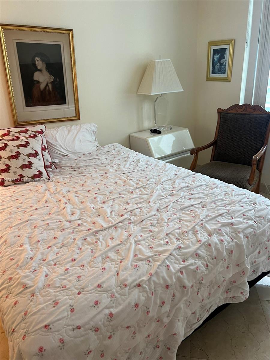 BALMORAL CONDO - Residential