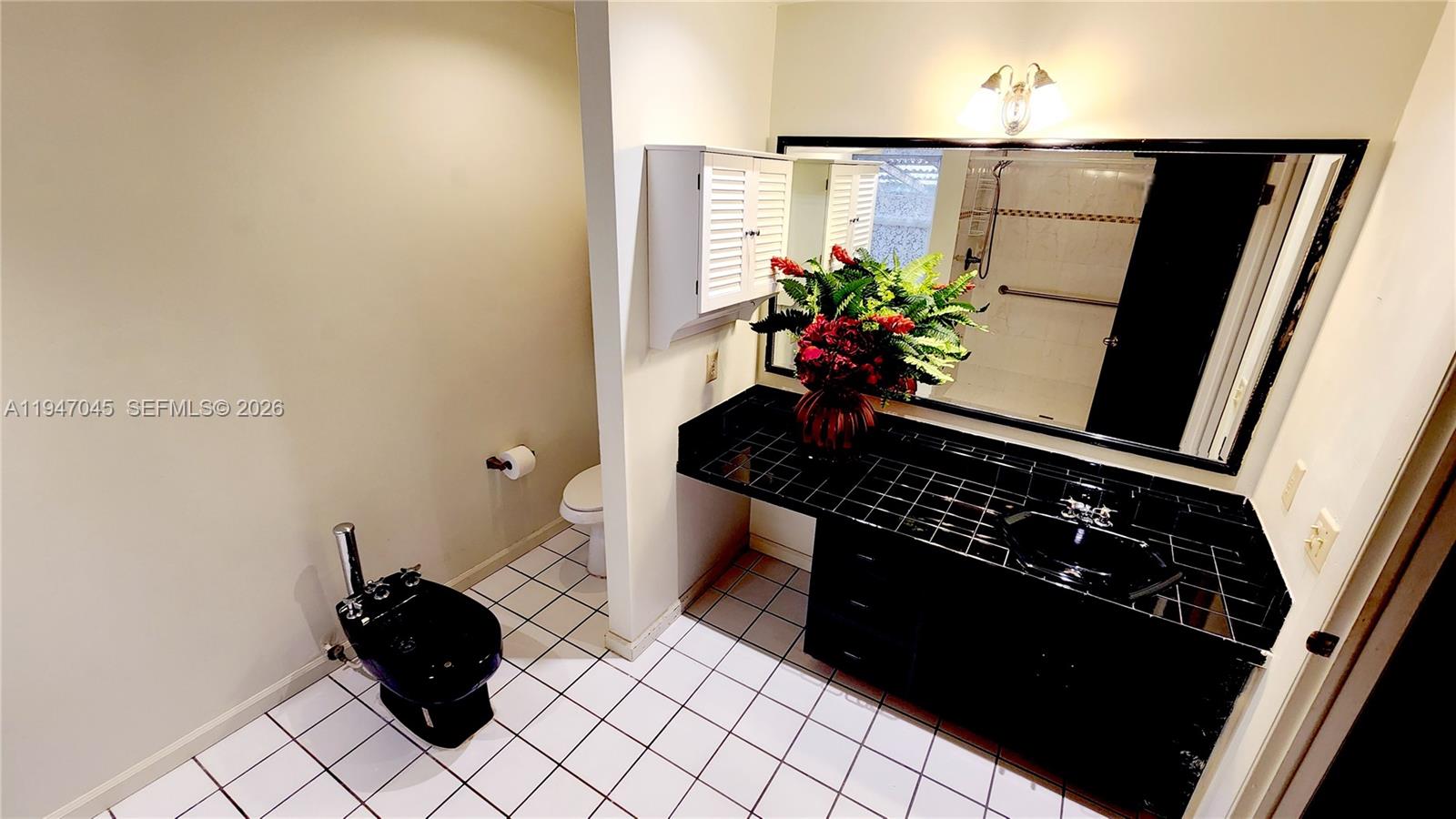 KINGS GROVE - Residential