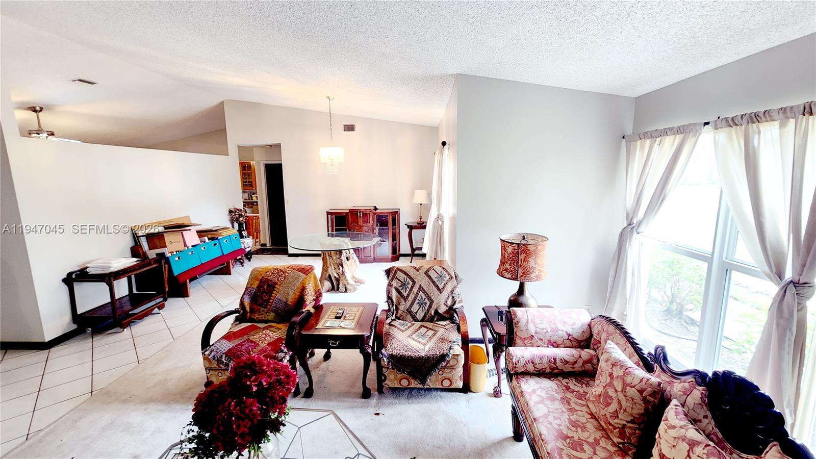 KINGS GROVE - Residential