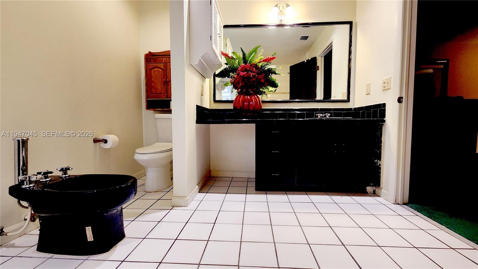 KINGS GROVE - Residential