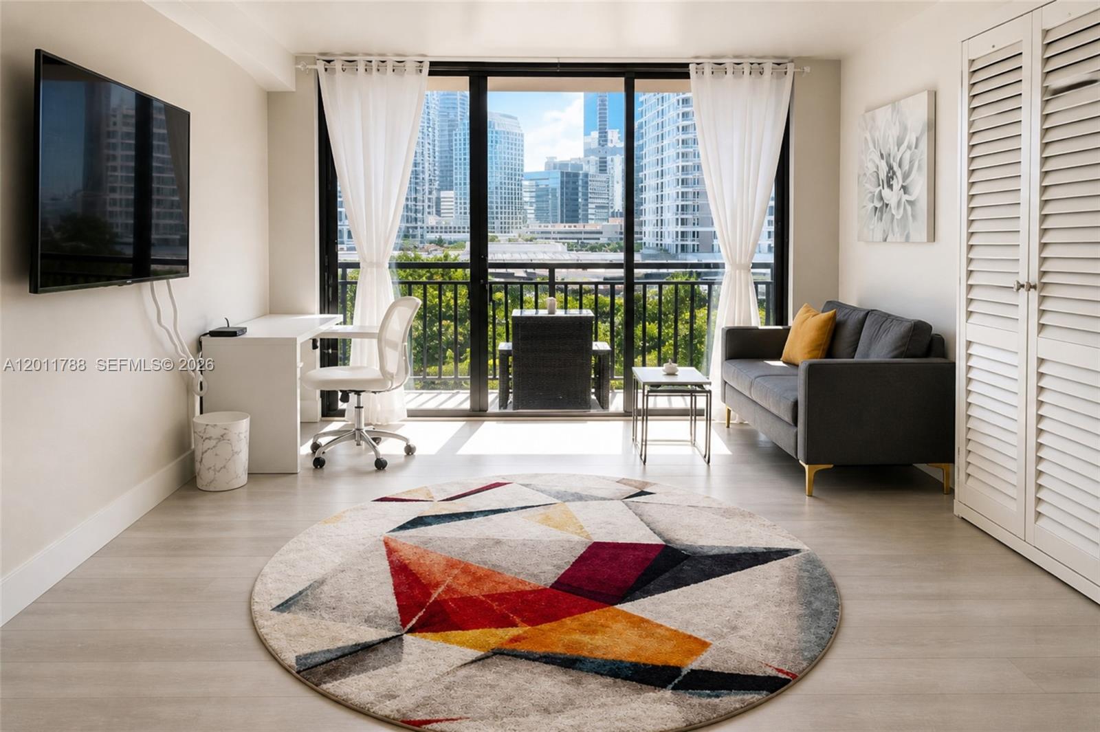 540 Brickell Key Dr 813