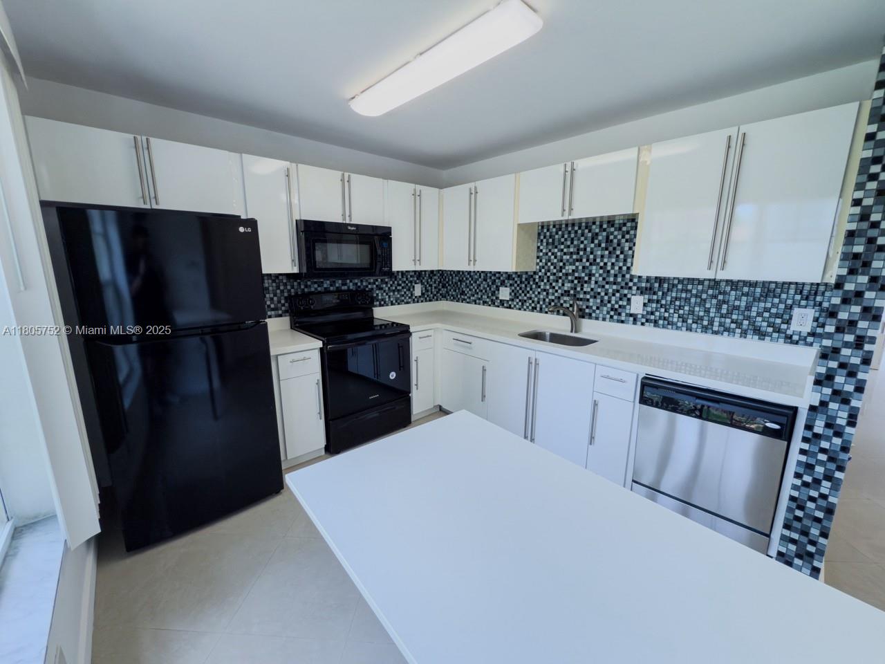 IMAGES AT PEMBROKE POINTE - Residential