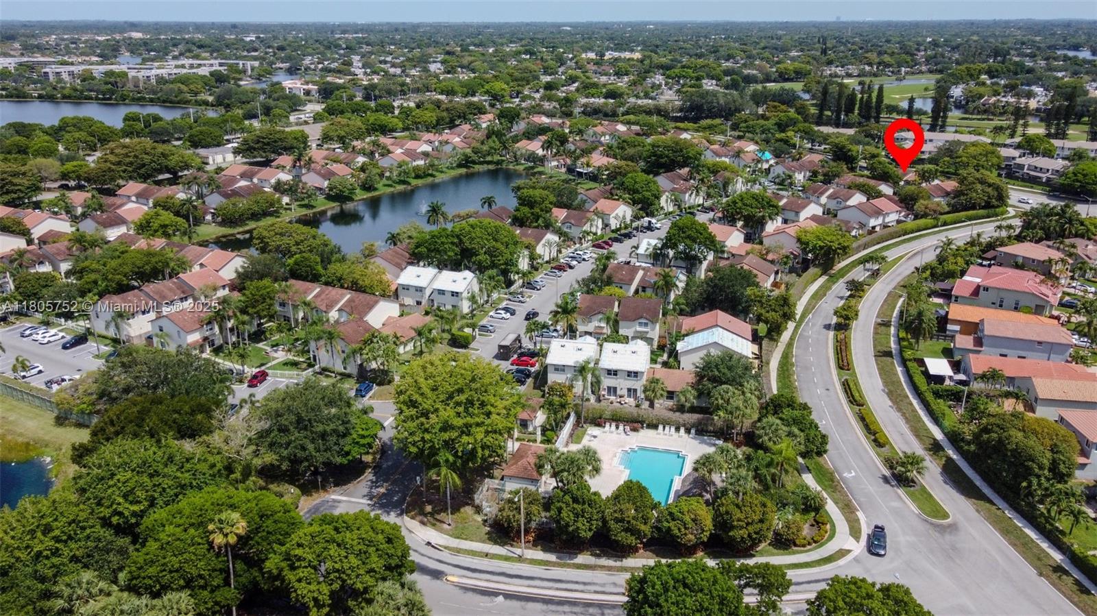IMAGES AT PEMBROKE POINTE - Residential