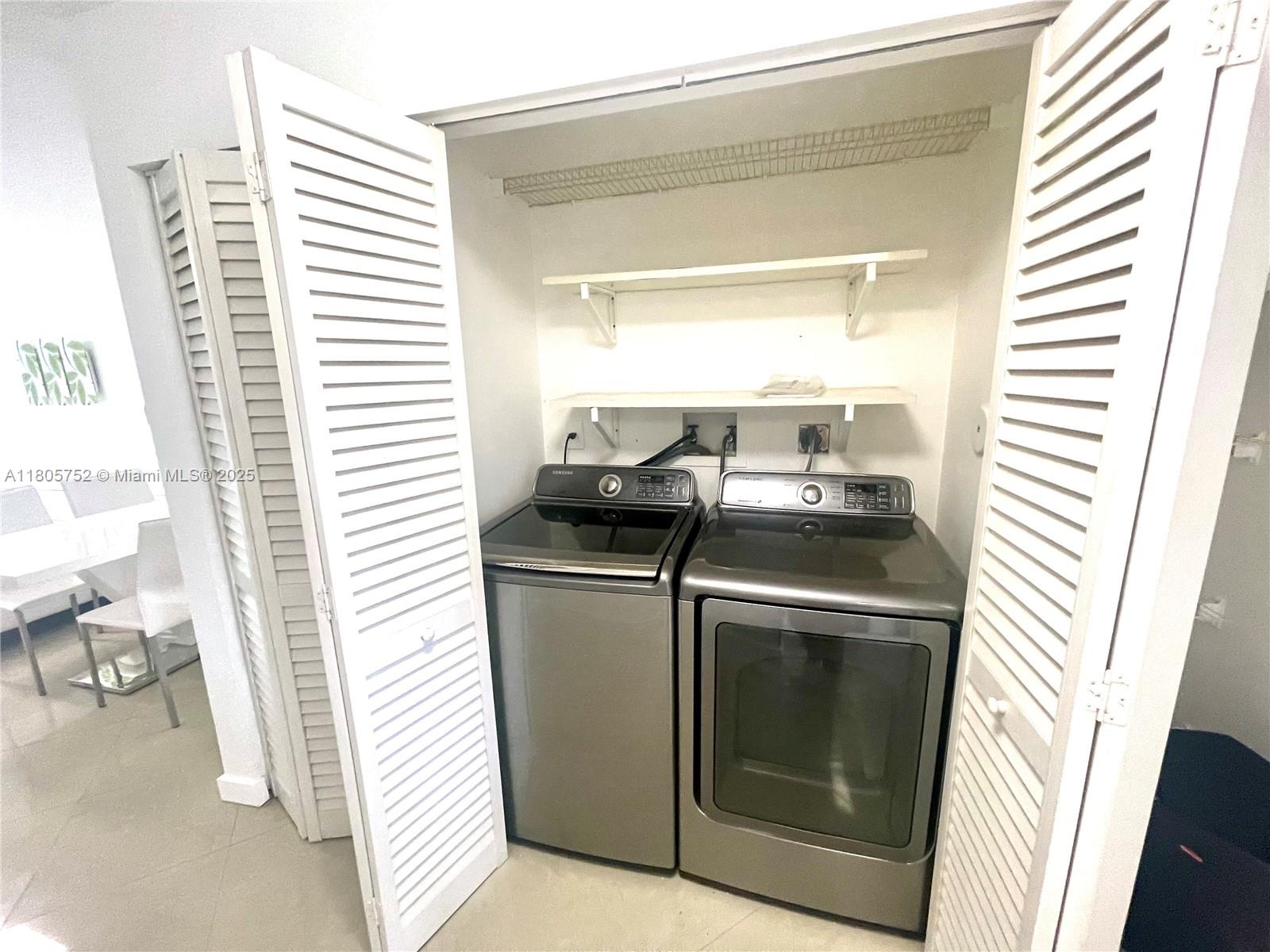 IMAGES AT PEMBROKE POINTE - Residential