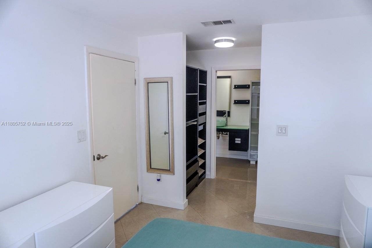 IMAGES AT PEMBROKE POINTE - Residential