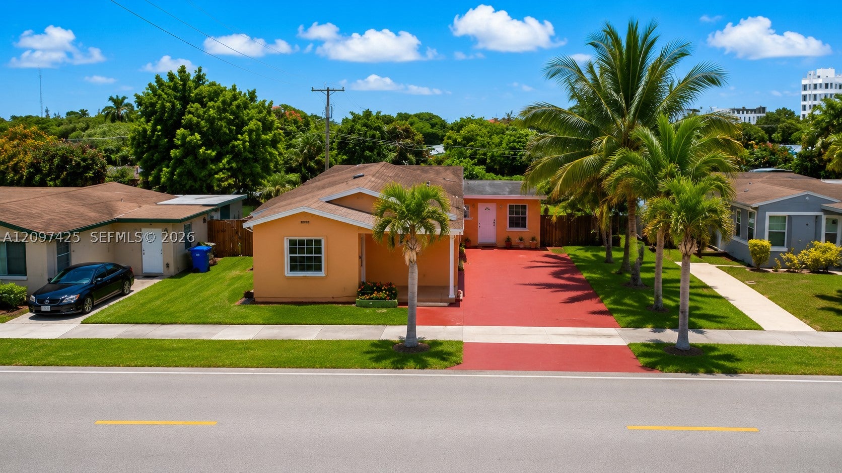 View photos, virtual tours, details... 316 S 24th Ave