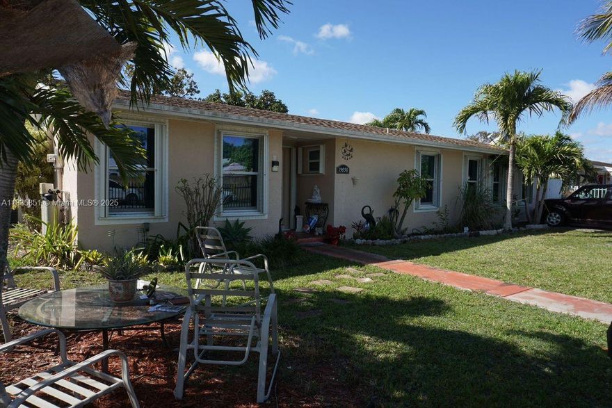 Large single-family home in a great area, this house is minutes away from the Florida Turnpike, this home features, fruit trees, canal view, fence all around the house, impact windows and shutters. Roof was replaced less than 7 years ago, air conditioning unit inside recently replaced.