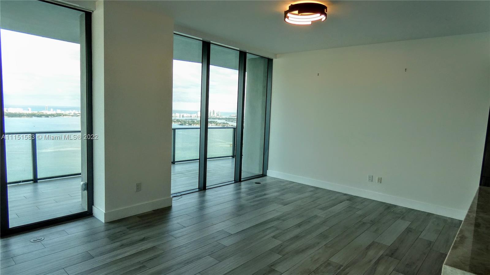 ONE PARAISO - Residential Lease