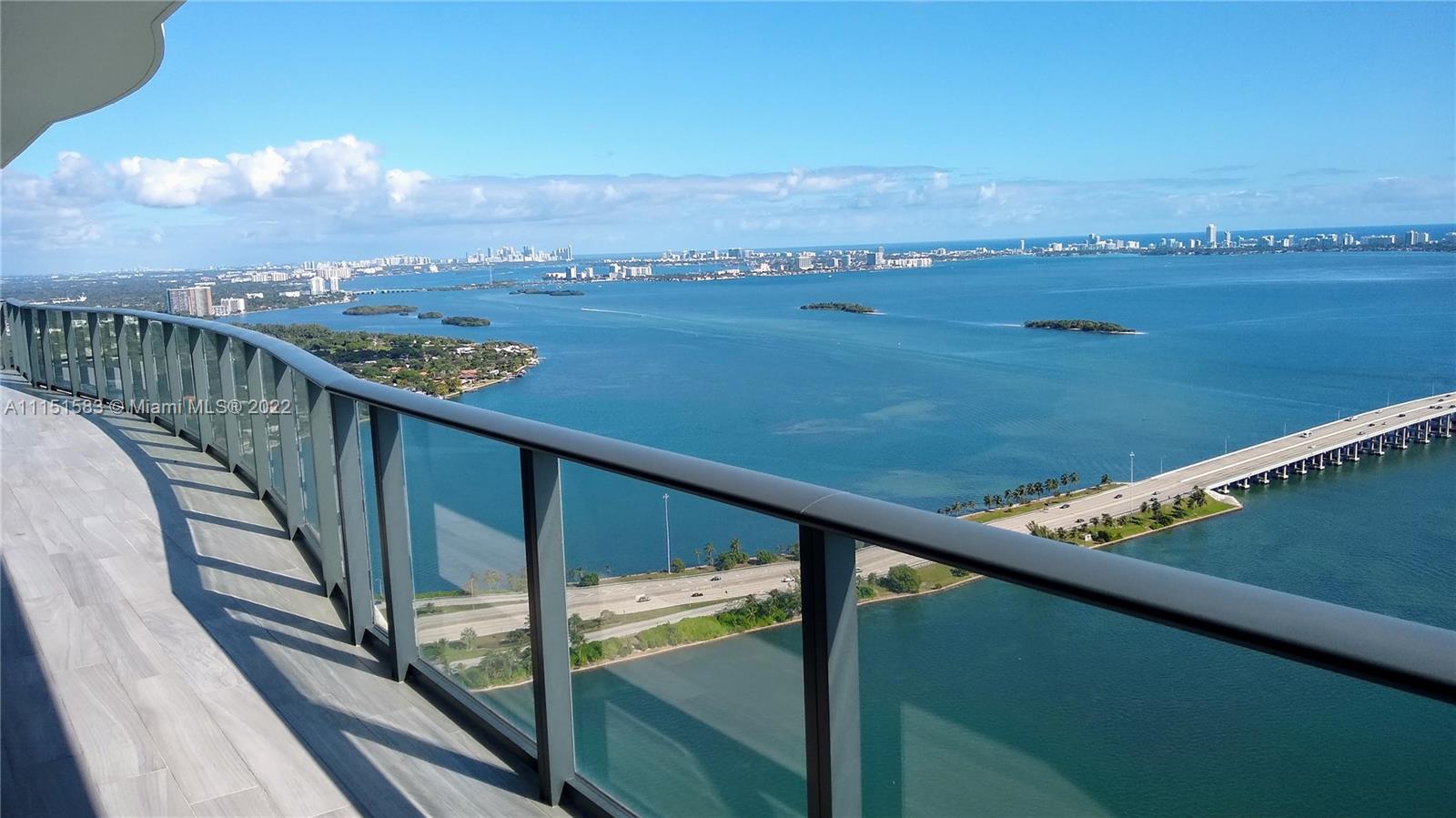 ONE PARAISO - Residential Lease