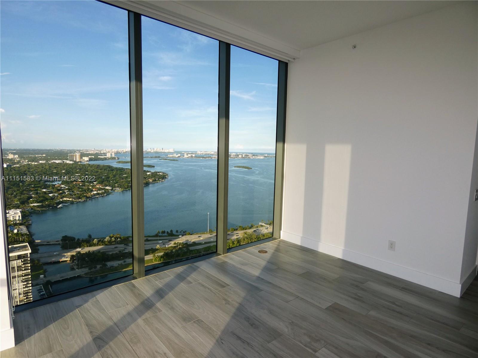 ONE PARAISO - Residential Lease