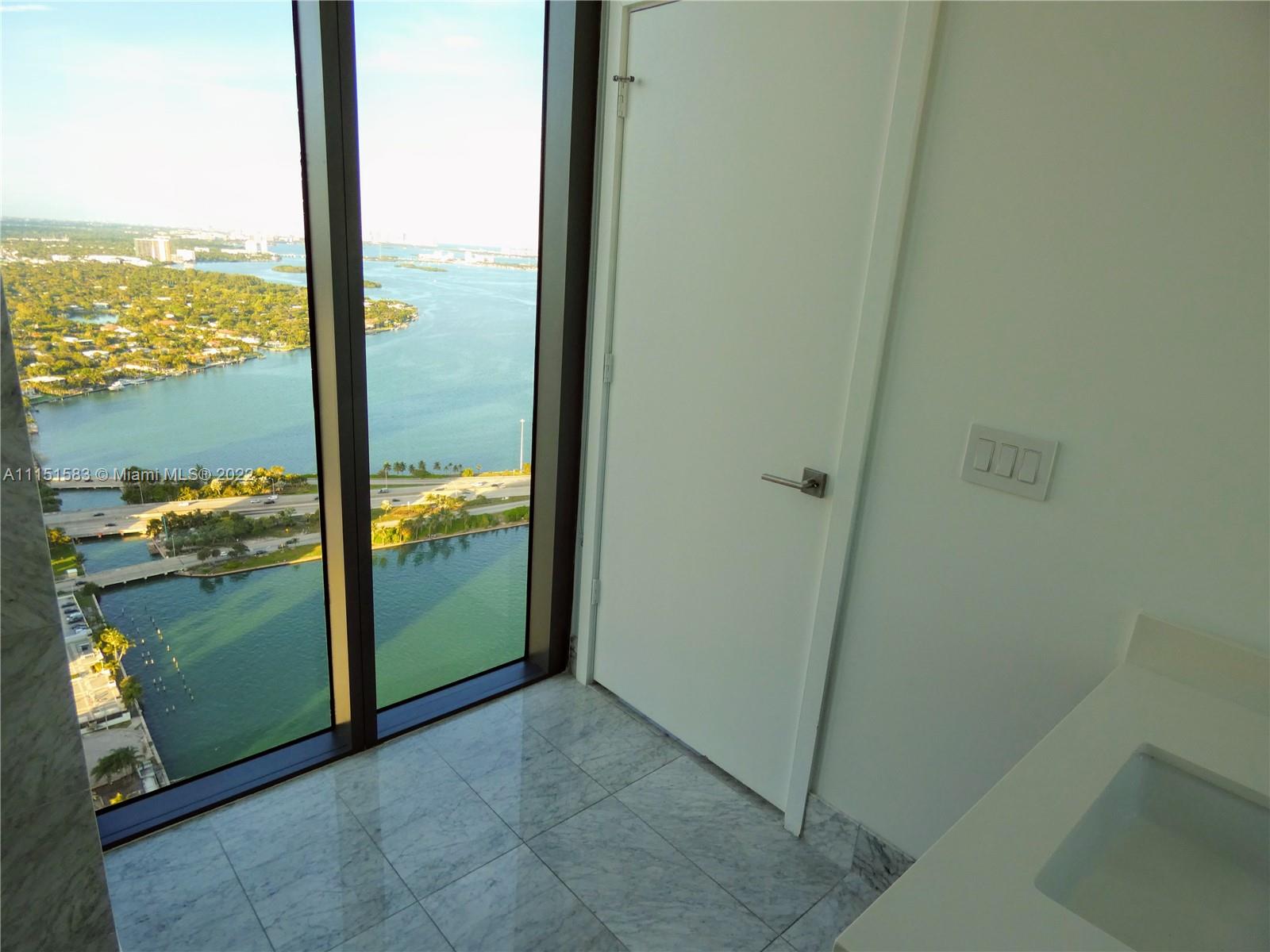 ONE PARAISO - Residential Lease