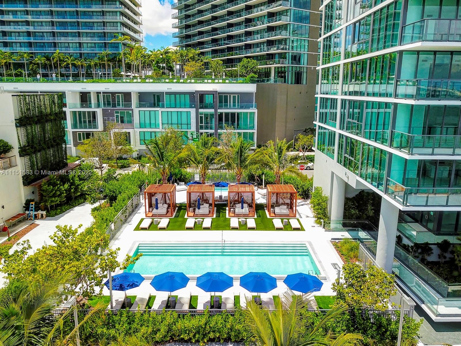 ONE PARAISO - Residential Lease