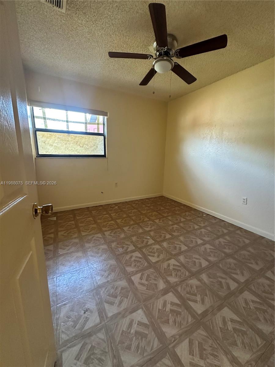 4420.000 - LAS PALMAS RESO - Residential