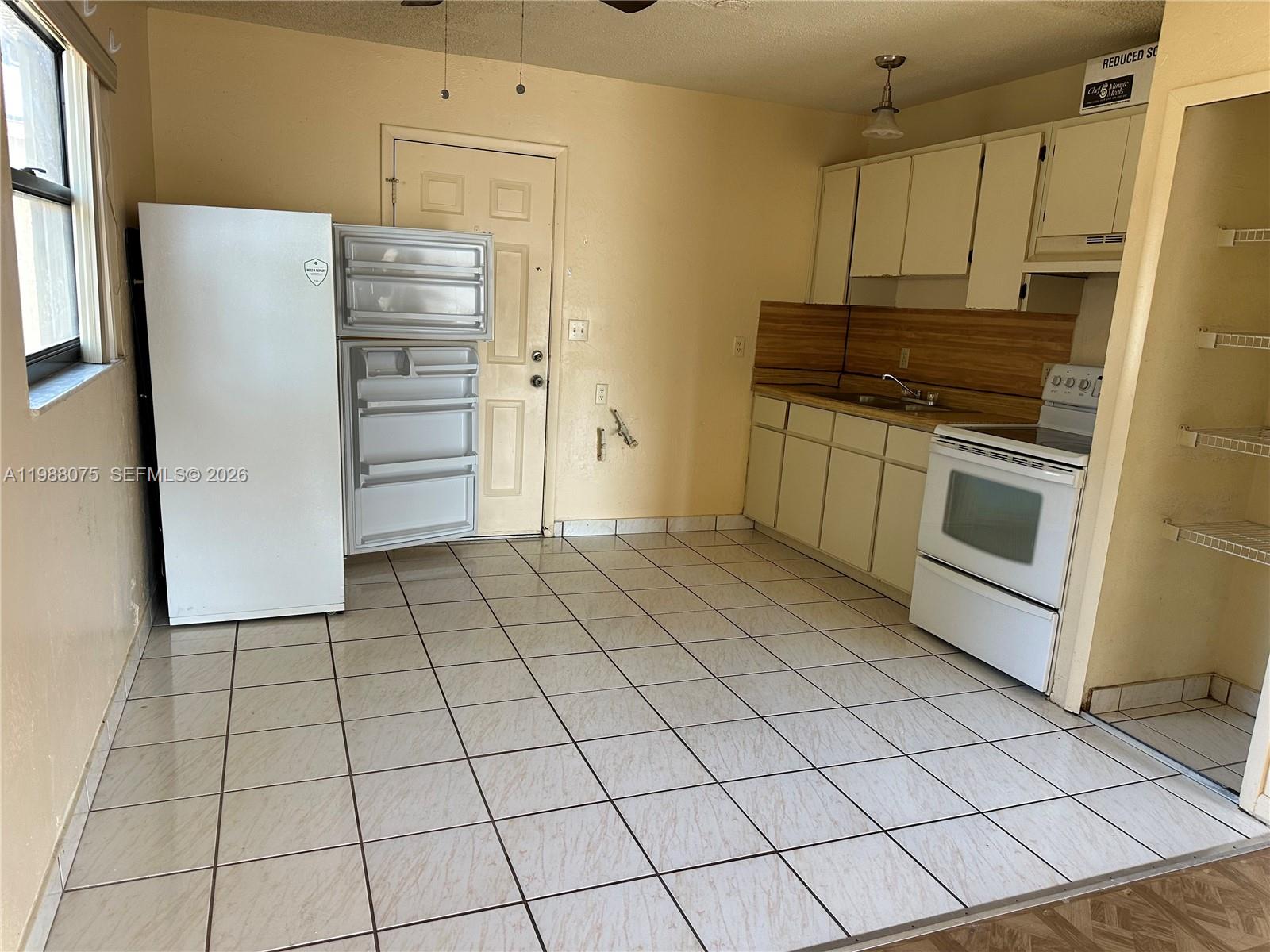 4420.000 - LAS PALMAS RESO - Residential