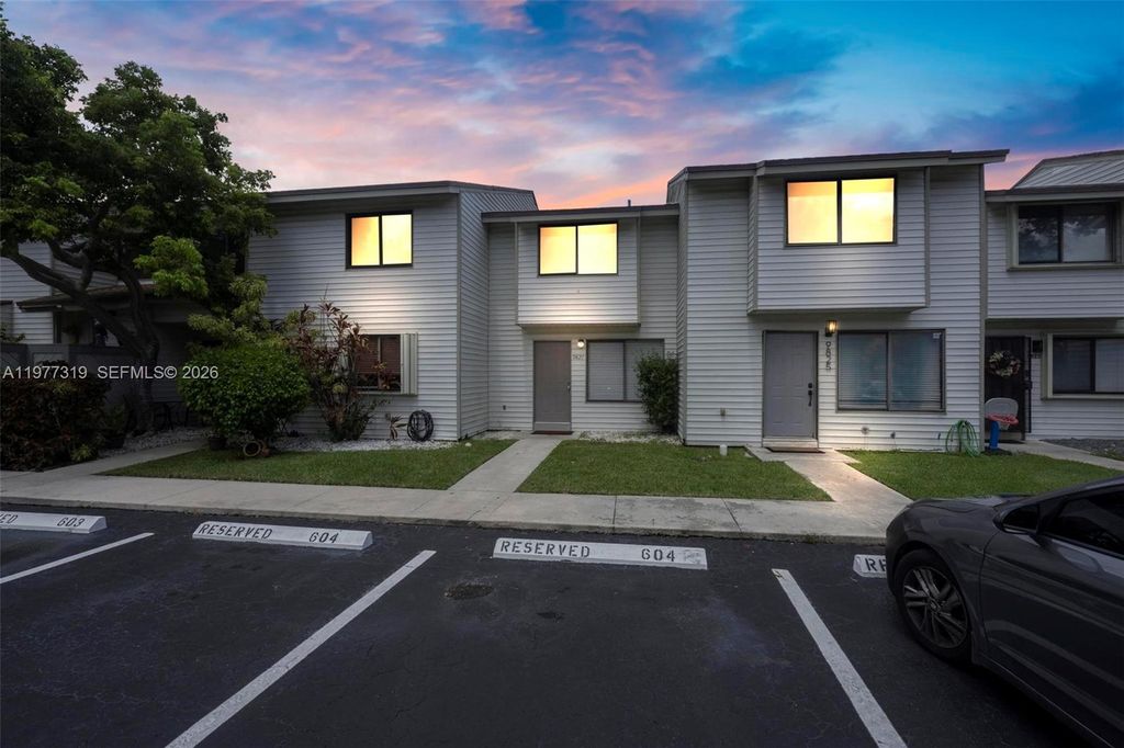 Photo of 9827 NW 37th St #4F, Sunrise, FL 33351 (MLS # A11977319)