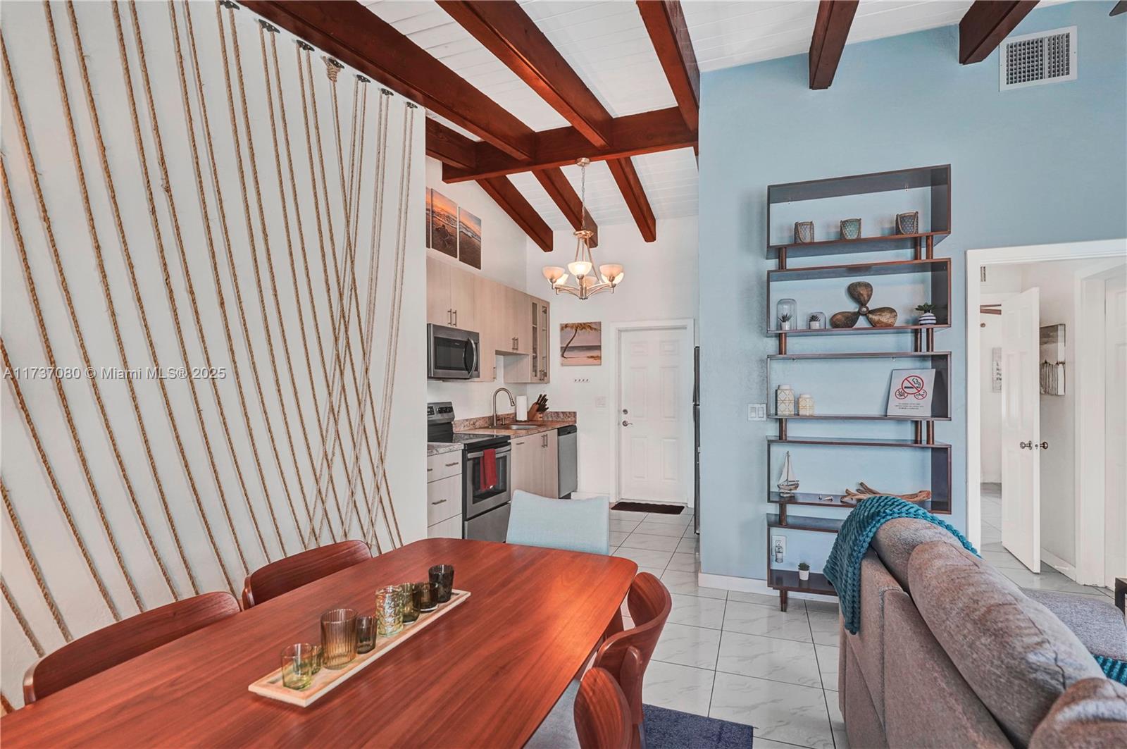 HOLLYWOOD SOUTH SIDE ADD - Residential