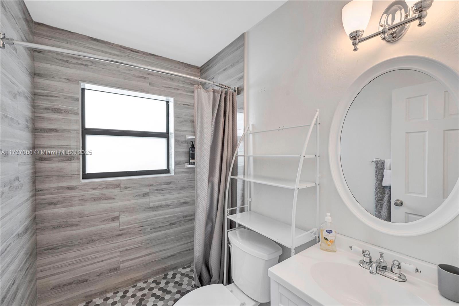 HOLLYWOOD SOUTH SIDE ADD - Residential