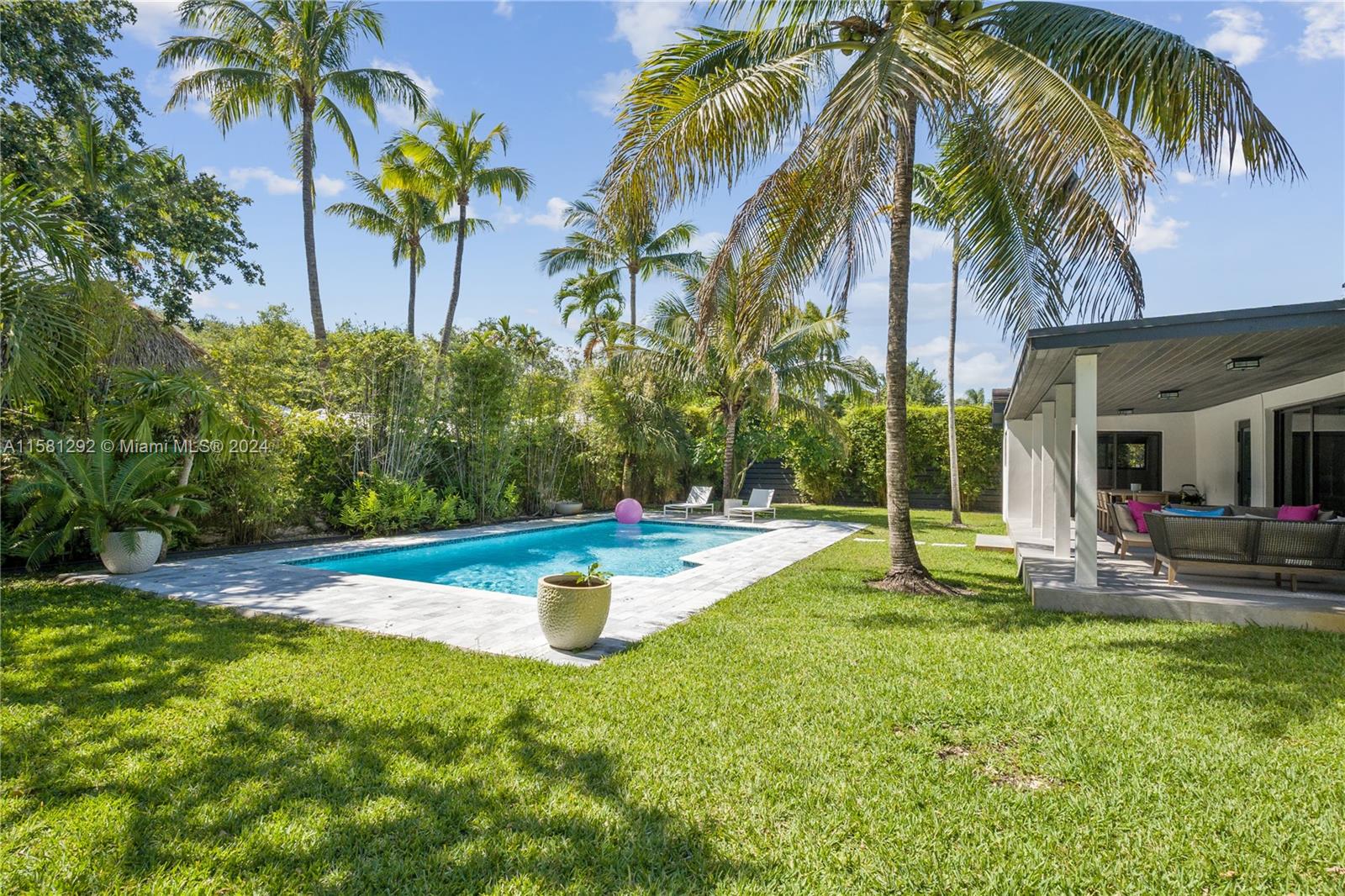 HIGH PINES REV PLAT OF 2N - Residential