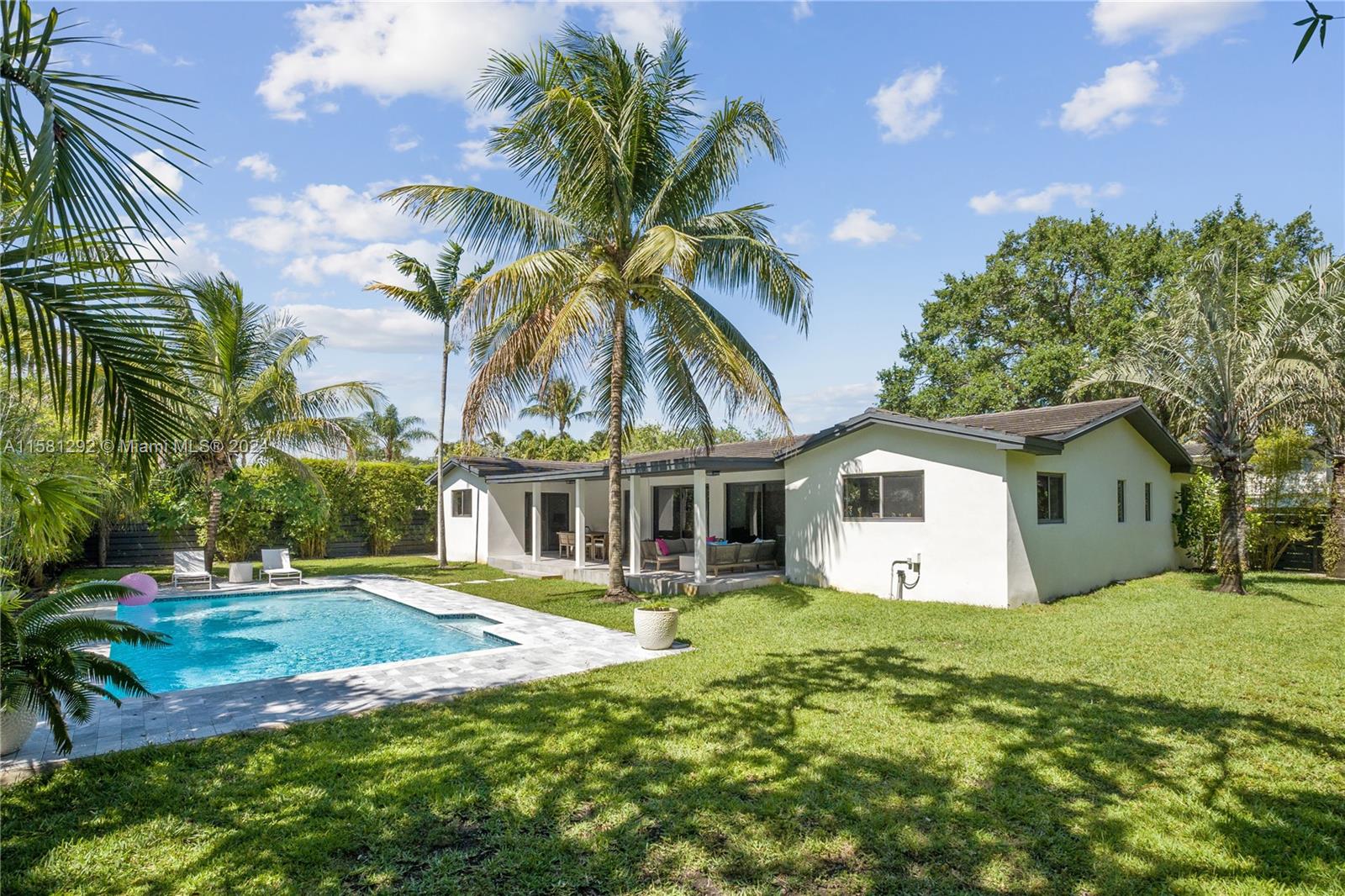 HIGH PINES REV PLAT OF 2N - Residential