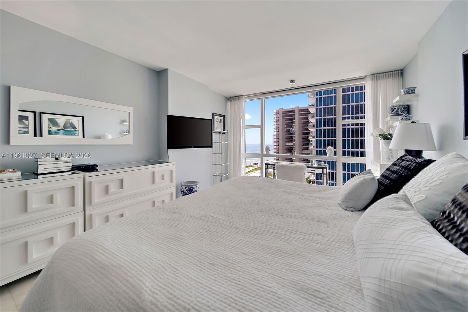 CENTRAL CARILLON BEACH CO - Residential