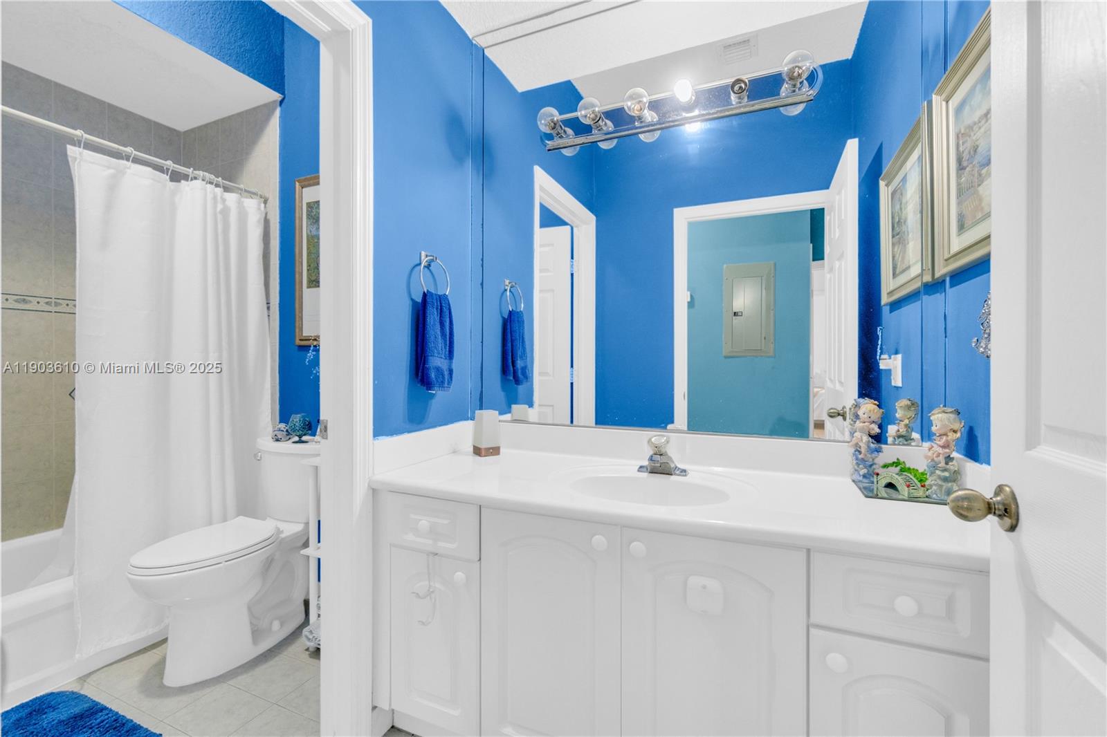 SAN DENIS ESTATES - Residential