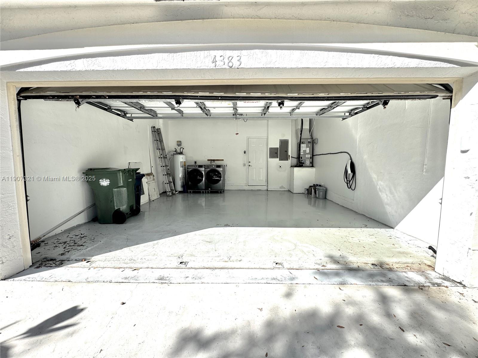 SECTORS 9 AND 10-PARCEL H - Residential Lease