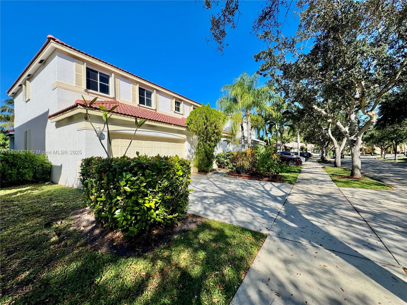 SECTORS 9 AND 10-PARCEL H - Residential Lease