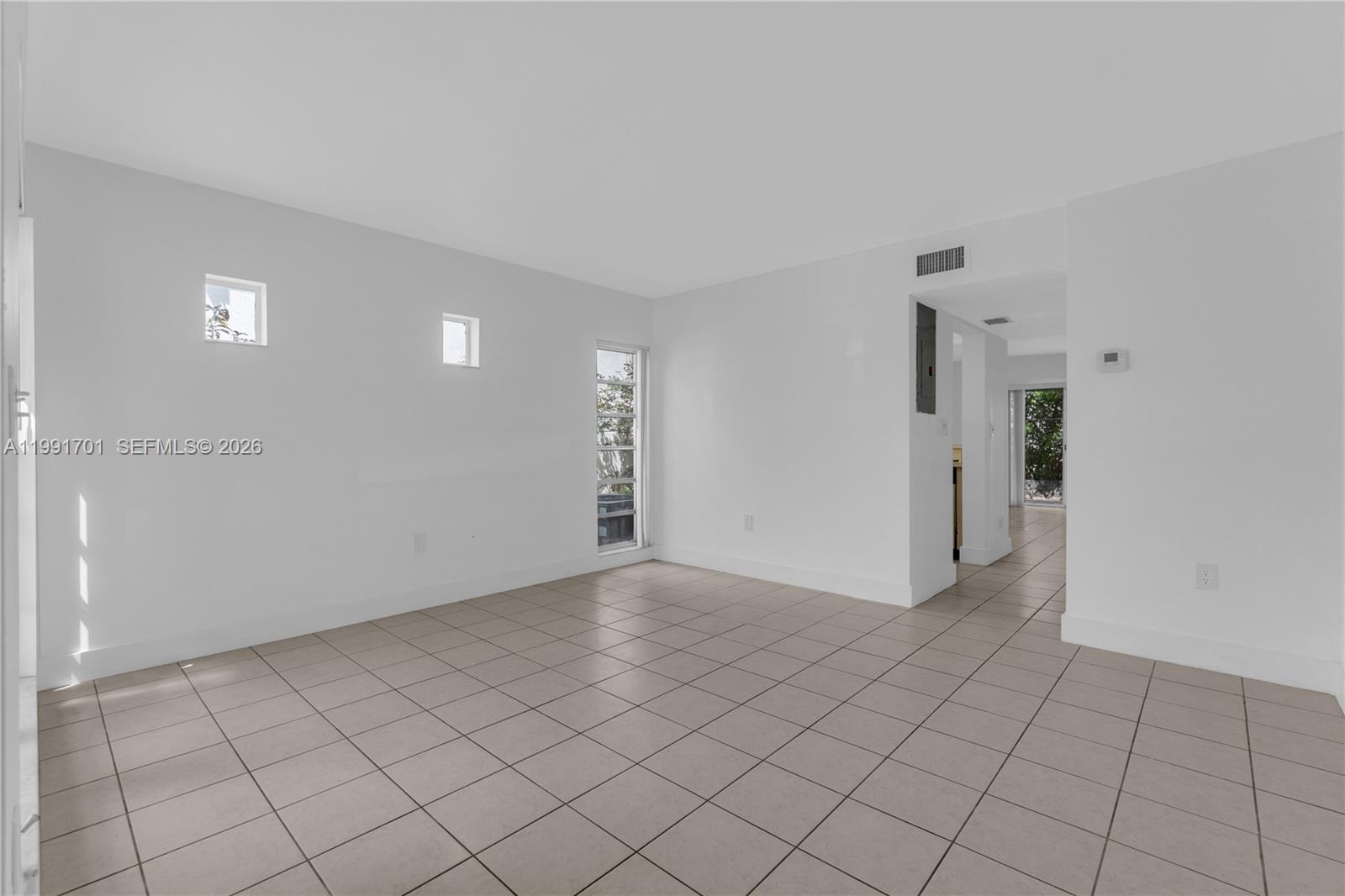 ALHAMBRA MANORS CONDO - Residential